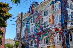 2019-07-24-San-Francisco-45-Mission-Districh-Woman_s-House