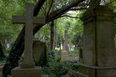 2022-06-28-London-08-Highgate-Cemetery