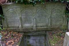 2022-06-28-London-37-Highgate-Cemetery