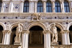 2025-03-24-Venezia-023-WebExport-3000px