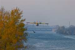 2021-11-01-Neue-Donau-06a-Loeschflugzeuge